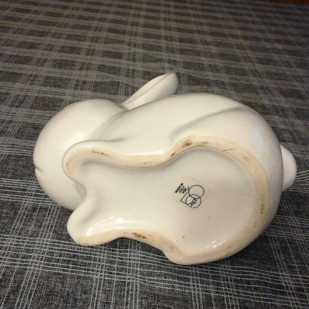 Vintage White Ceramic Rabbit - Picture 6 of 7